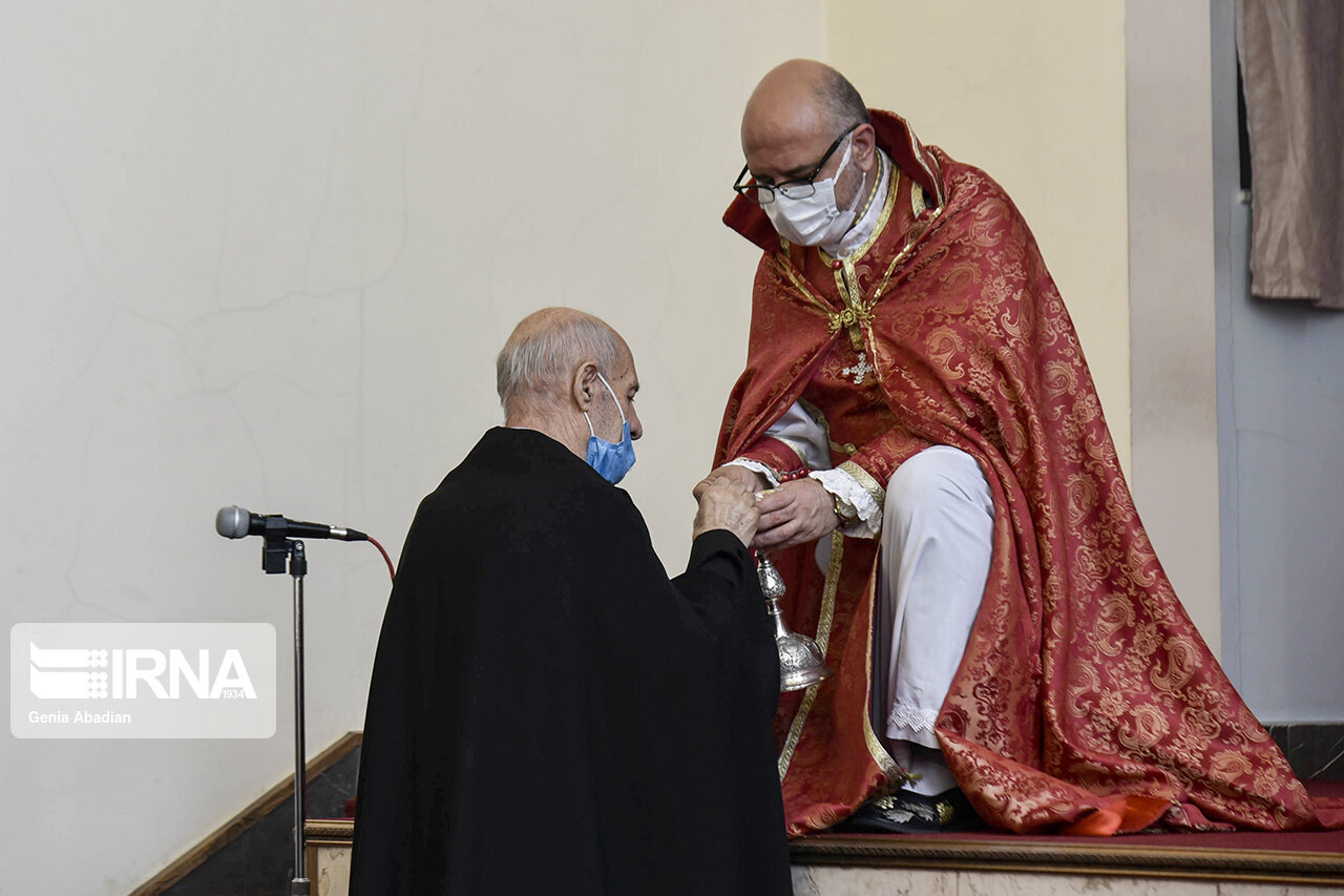 تصاویر: مراسم هفته مقدس و عید پاک