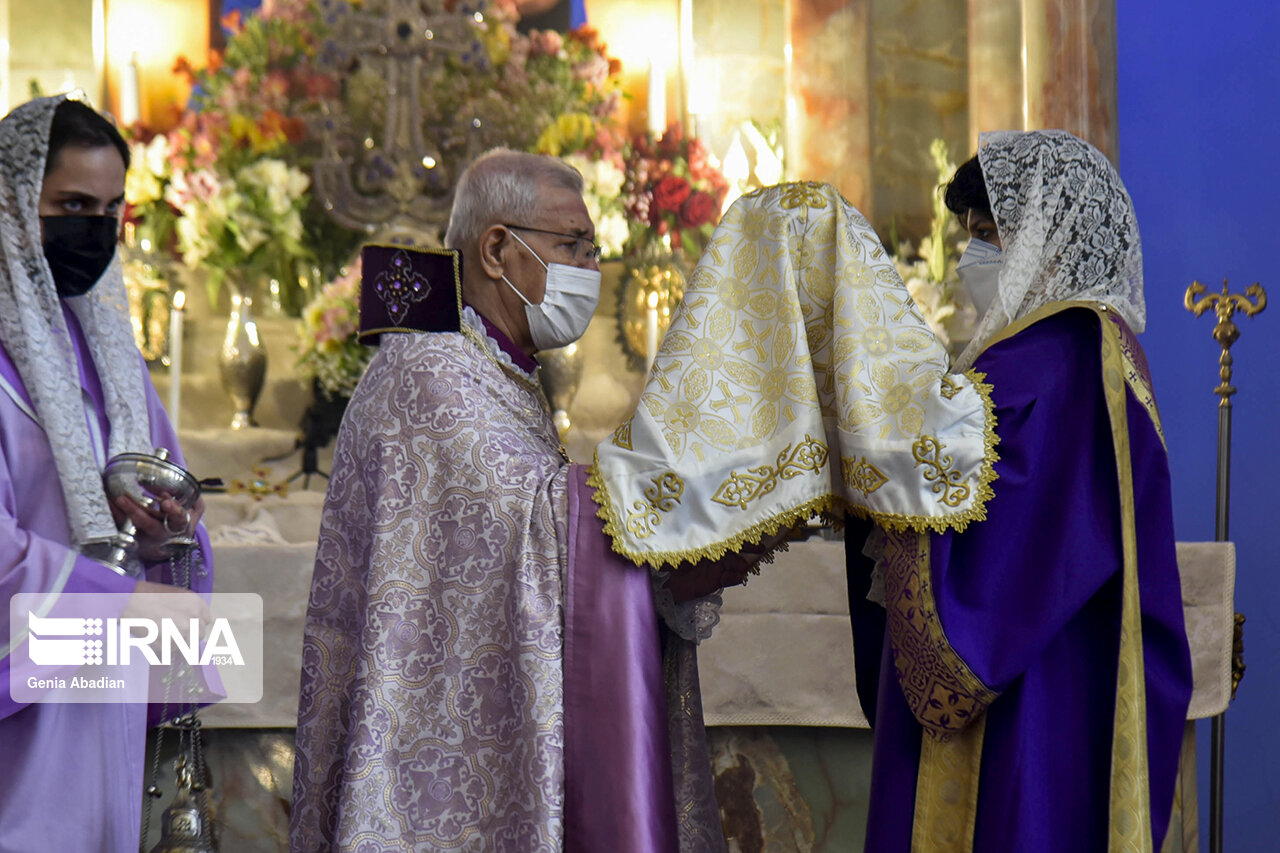 تصاویر: مراسم هفته مقدس و عید پاک