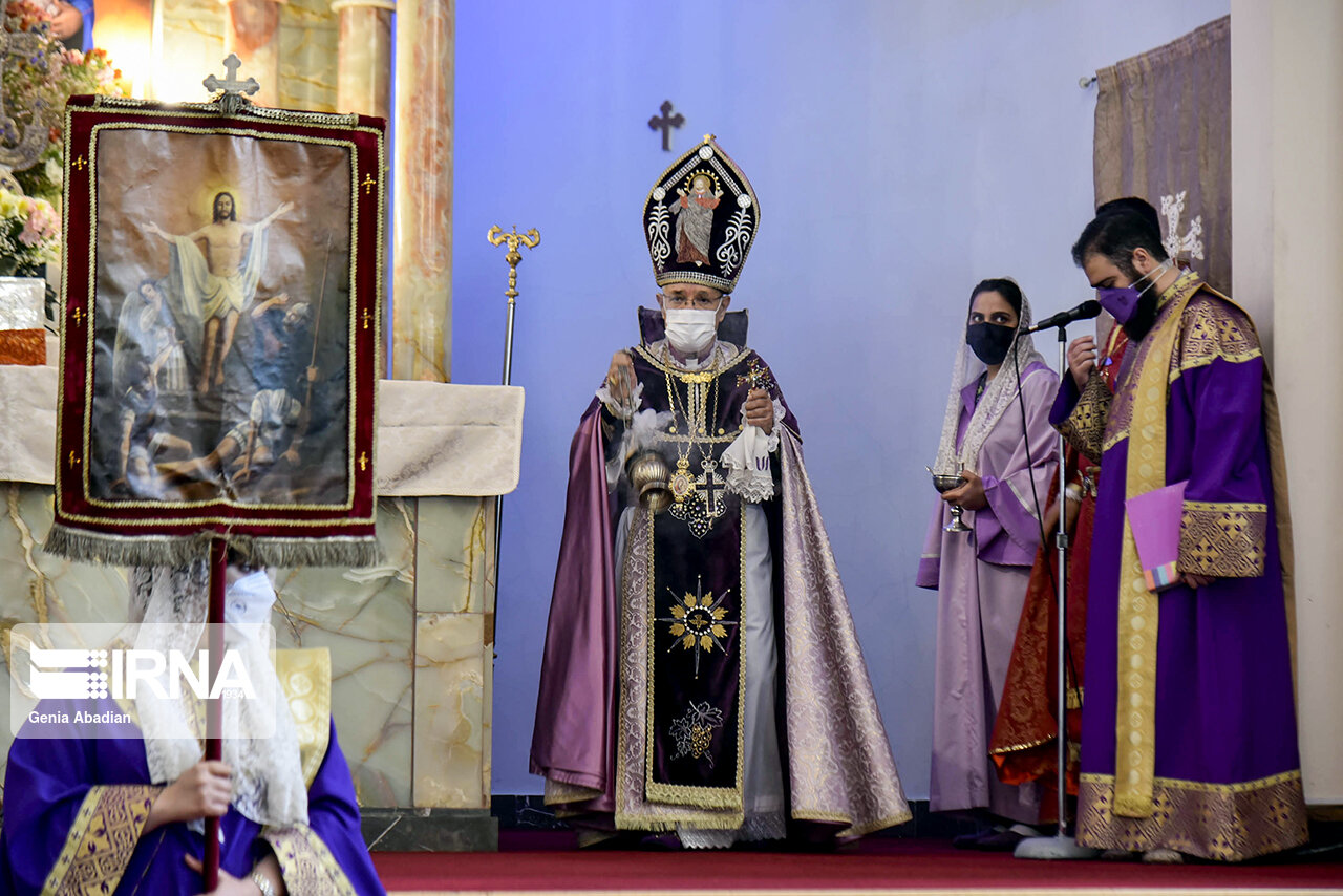 تصاویر: مراسم هفته مقدس و عید پاک