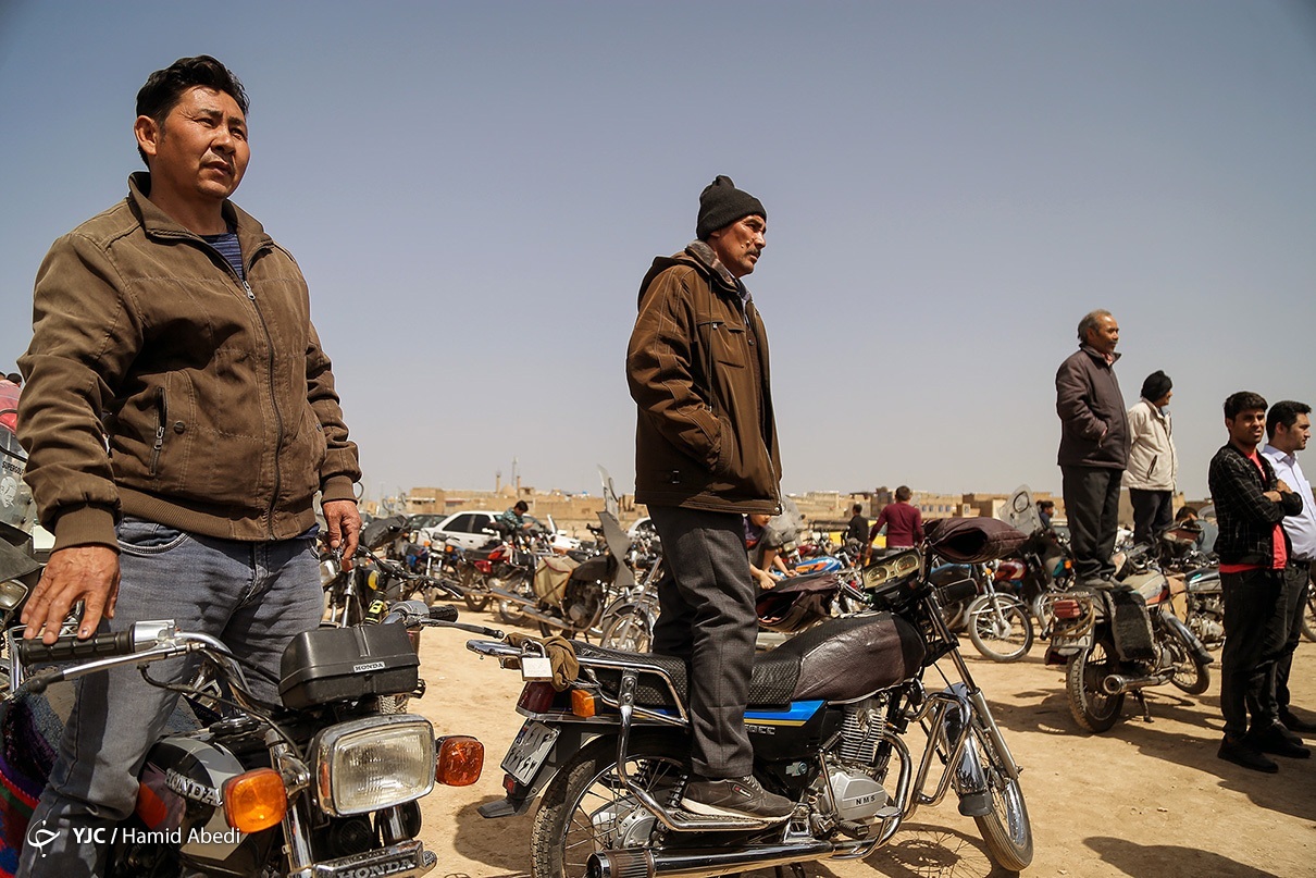 تصاویر: مسابقات نوروزی کشتی سنتی افغانستانی های مقیم قم