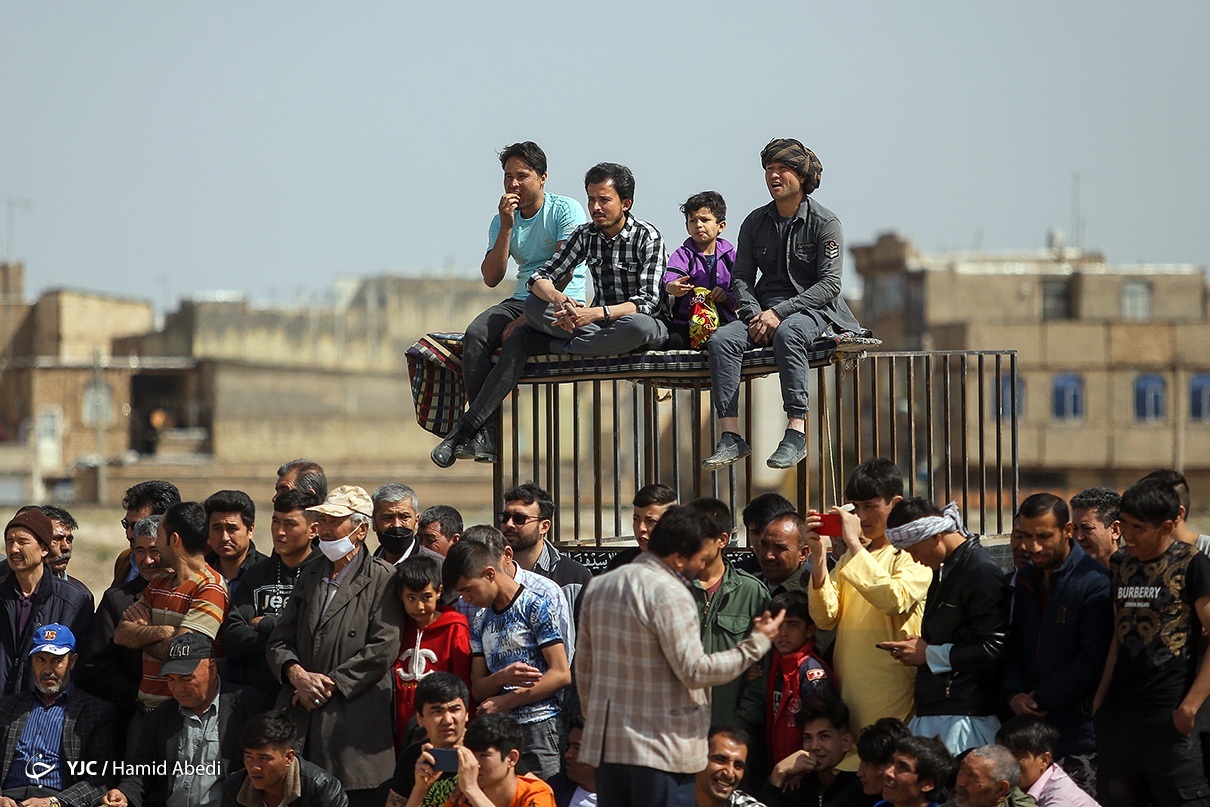 تصاویر: مسابقات نوروزی کشتی سنتی افغانستانی های مقیم قم
