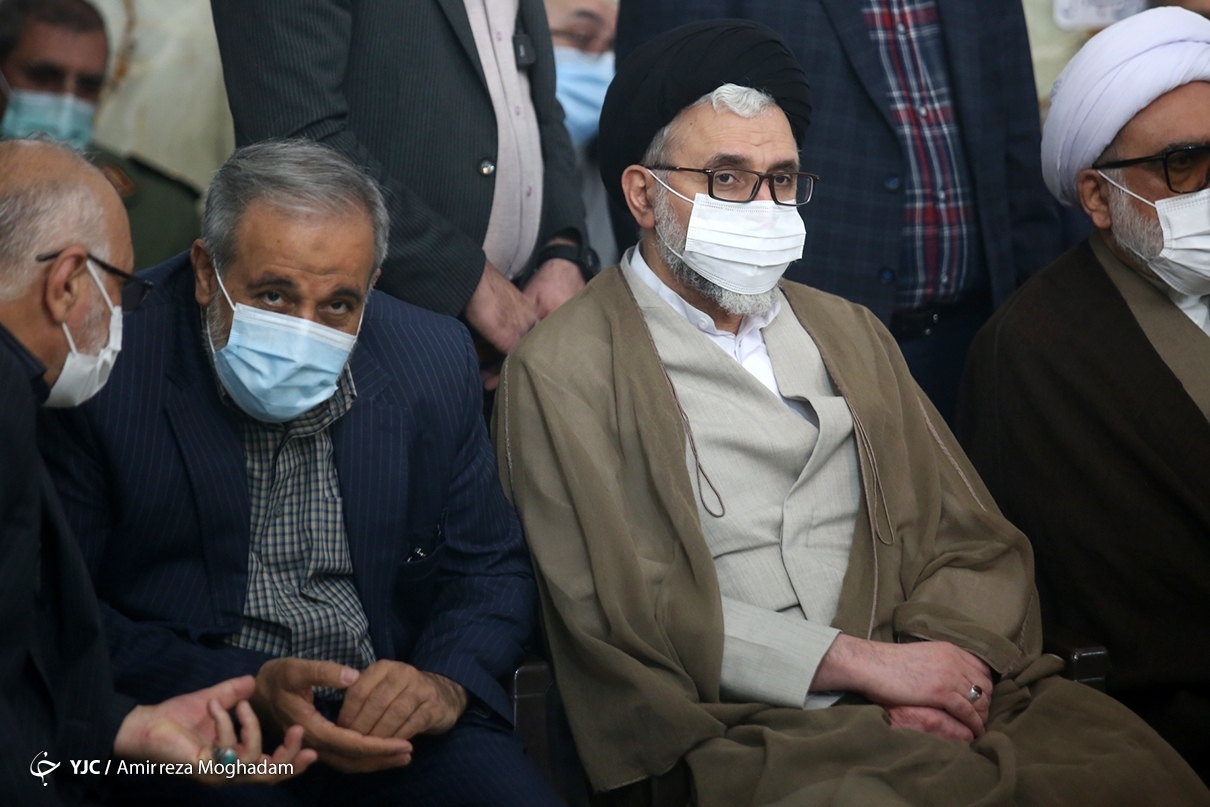 تصاویر: تشییع پیکر آیت الله ری شهری