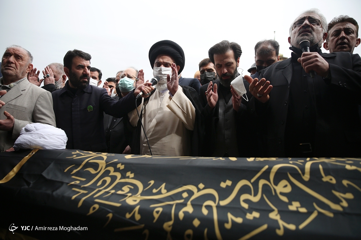 تصاویر: تشییع پیکر آیت الله ری شهری