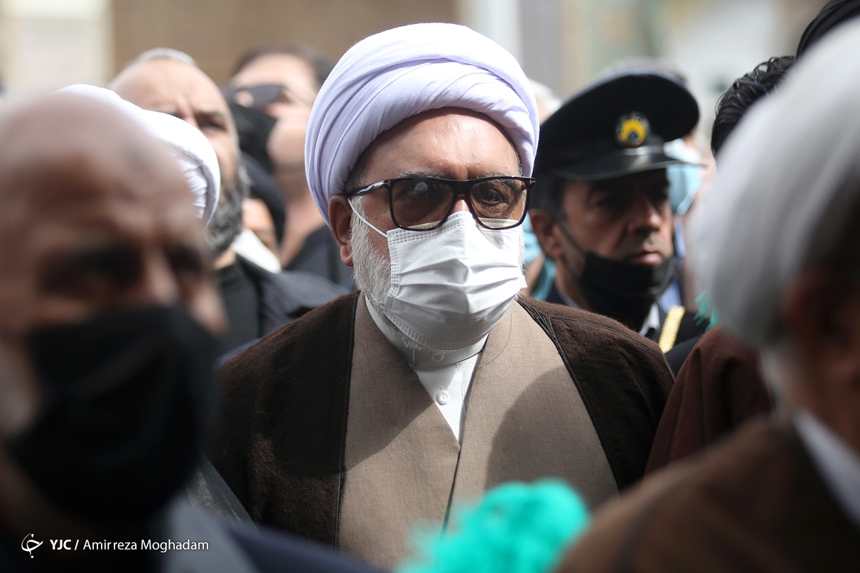 تصاویر: تشییع پیکر آیت الله ری شهری