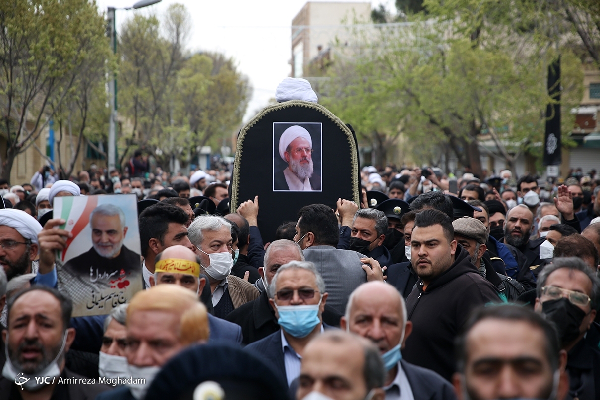 تصاویر: تشییع پیکر آیت الله ری شهری