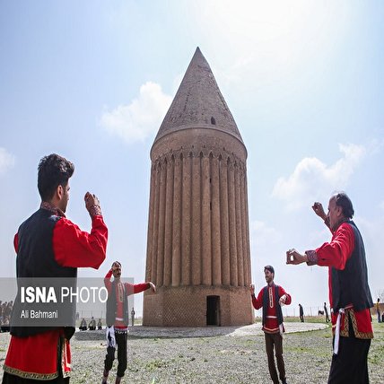 تصاویر: جشن نوروزگاه - چناران