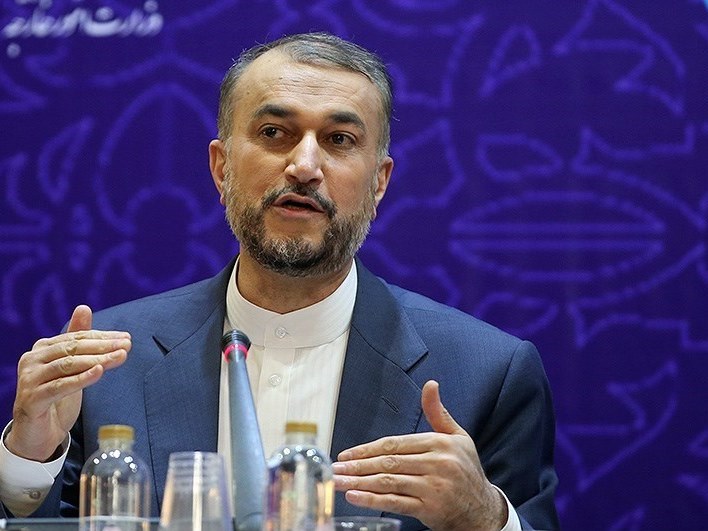 احتمال استیضاح امیرعبداللهیان به دلیل انتقادات از حامیان دولت از او چقدر است؟ / سخنگوی کمیسیون امنیت ملی مجلس: ممکن است از نظر برخی، نقد&zwnj;هایی بر روند مذاکرات وارد باشد اما جمع&zwnj;بندی ما این است که کار تا کنون خوب پیش رفته / خطابی که سپاه به امیرعبداللهیان داشته، درست و منطقی است / بحث سپاه، یکی از مطالبات بحق ما در مذاکرات است