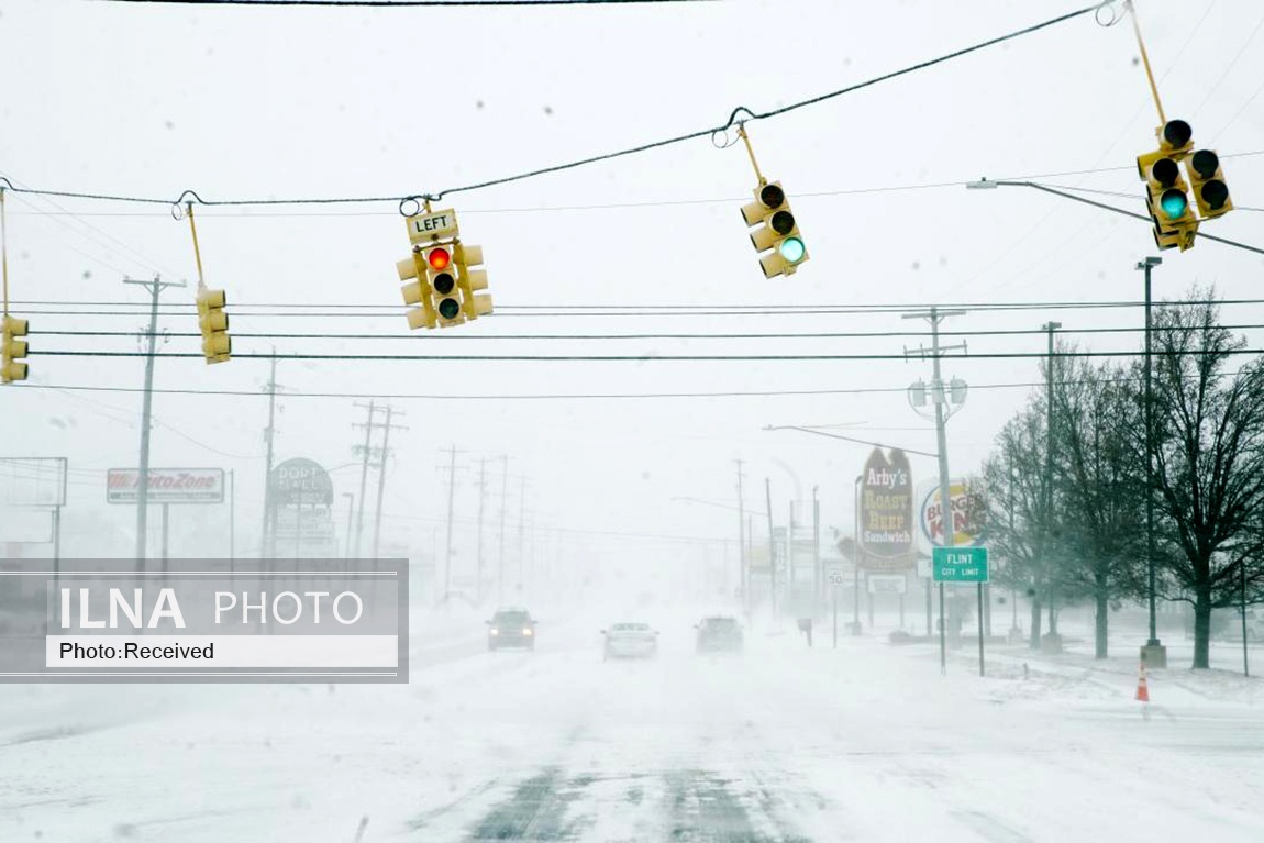 تصاویر: کولاک و یخبندان در آمریکا، کانادا و ژاپن