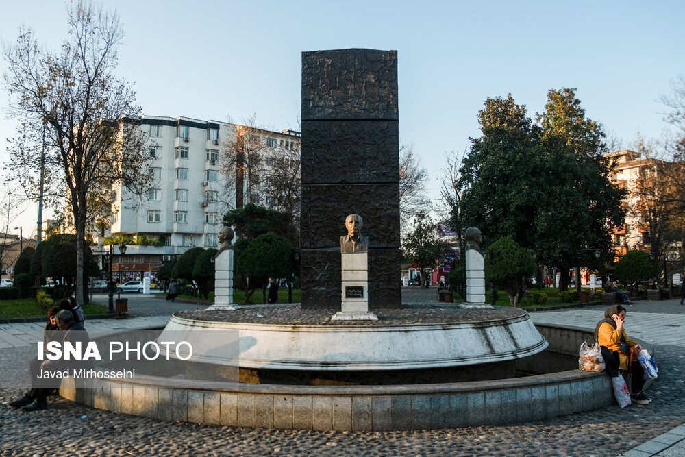 تصاویر: تندیس‌های مفاخر گیلان در رشت