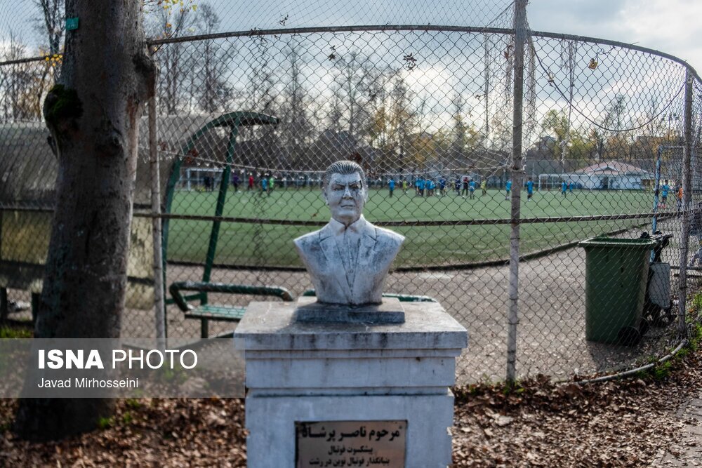 تصاویر: تندیس‌های مفاخر گیلان در رشت