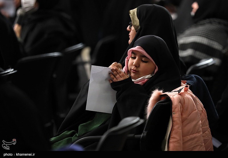تصاویر: دیدار اقشار مختلف بانوان با مقام معظم رهبری
