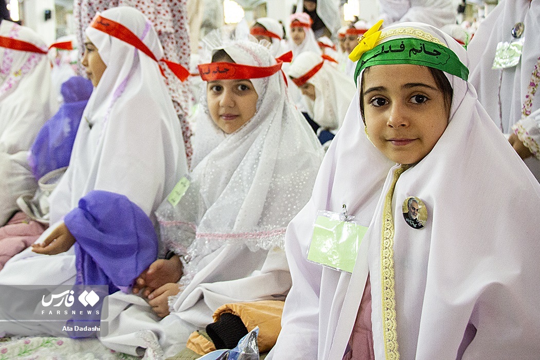 تصاویر: «جشن تکلیف» دانش آموزان دختر در تبریز