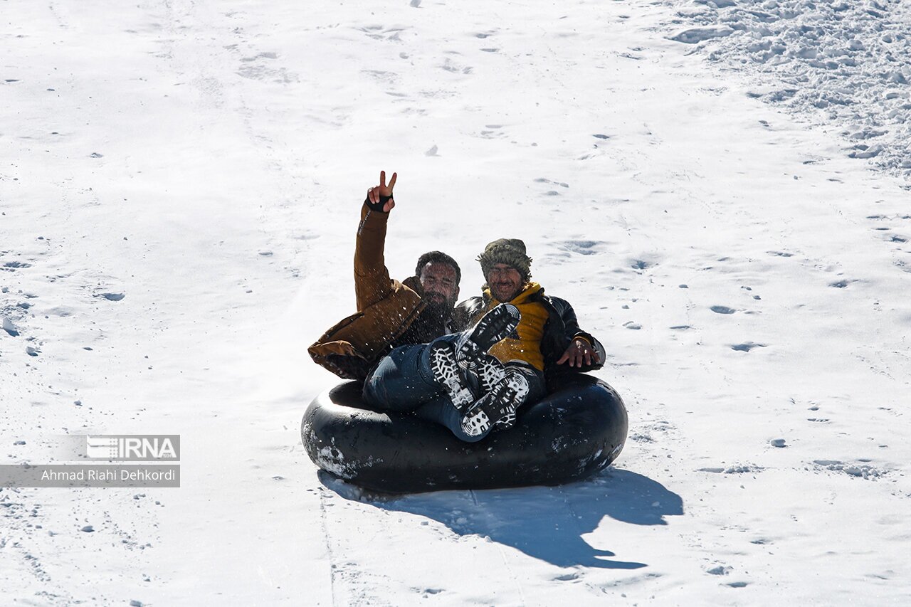 تصاویر: تفریحات خانوادگی در بارده