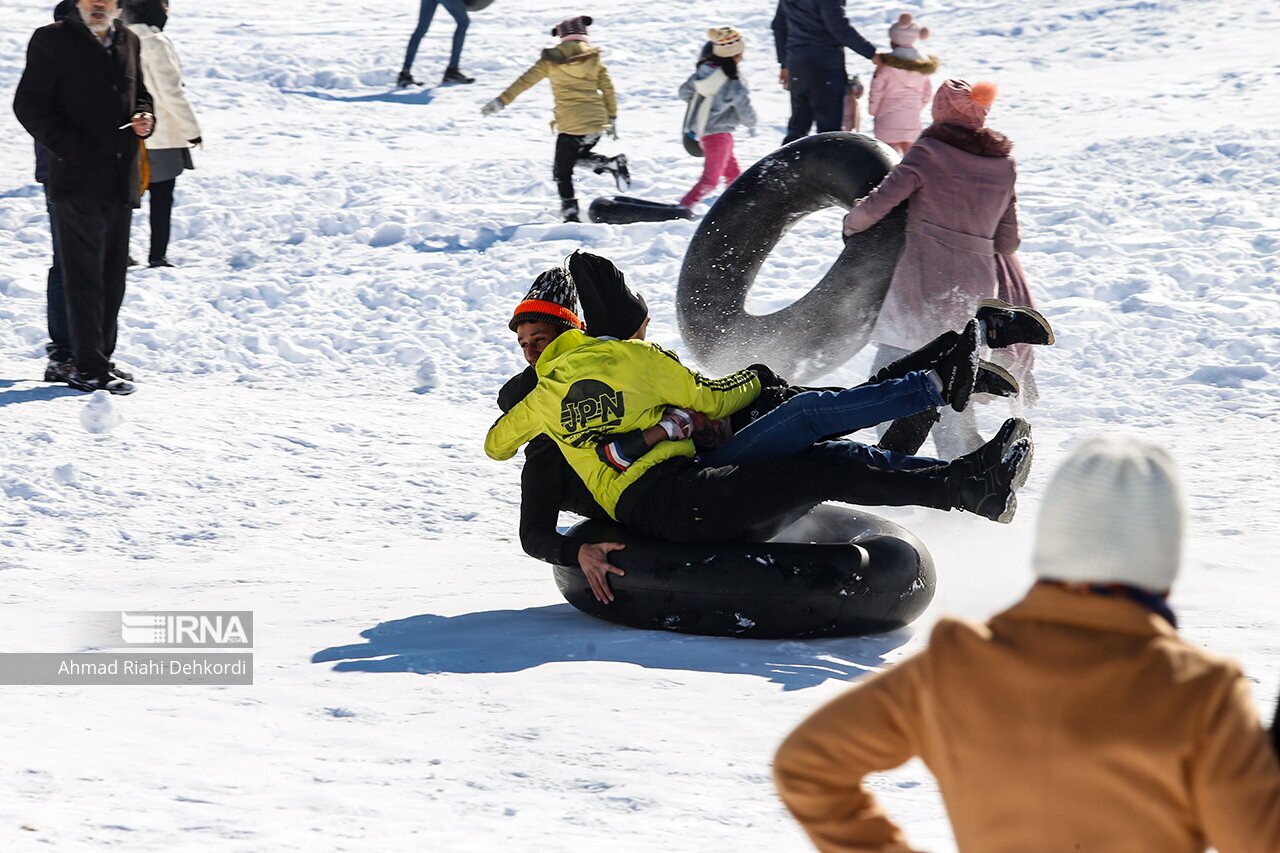 تصاویر: تفریحات خانوادگی در بارده