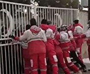 ویدیو / ازدحام مردم تربت جام برای ورود به ساختمان هلال احمر برای گرفتن وسایل گرمایشی