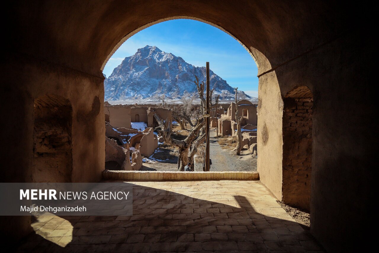 تصاویر: «اِرنان»؛ قلعه‌ای خشتی و باشکوه در دل کویر