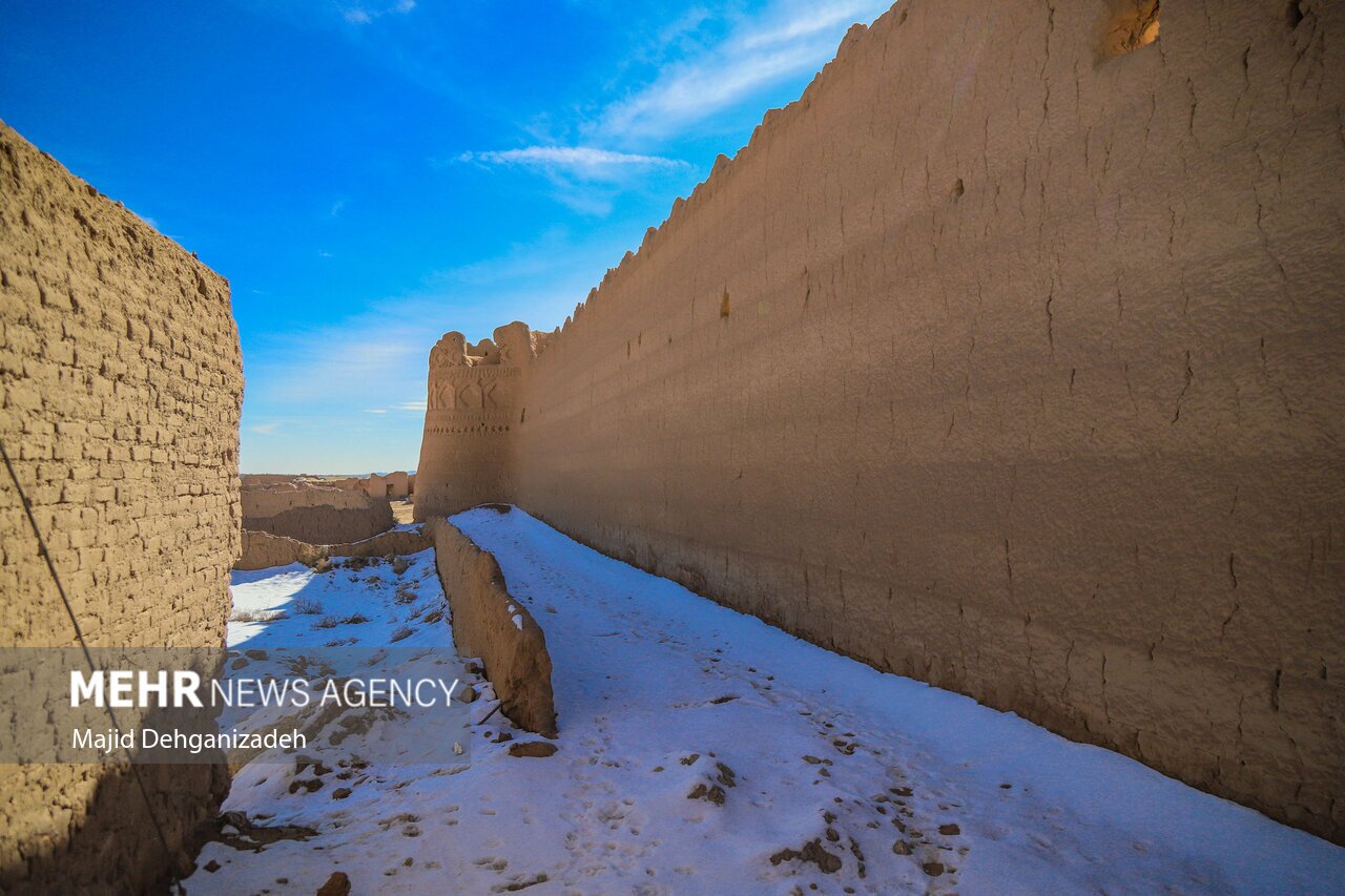 تصاویر: «اِرنان»؛ قلعه‌ای خشتی و باشکوه در دل کویر