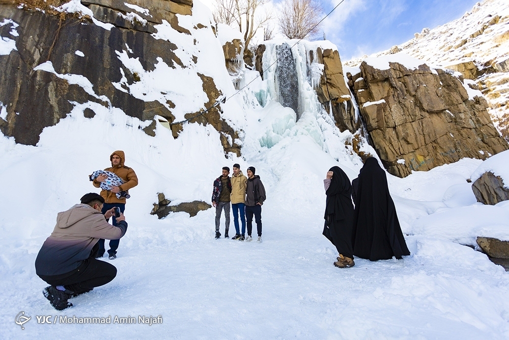 تصاویر: آبشار یخی گنجنامه در همدان