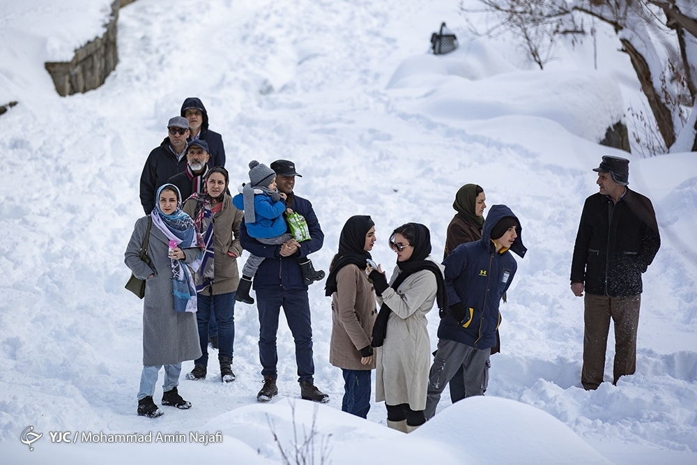 تصاویر: آبشار یخی گنجنامه در همدان