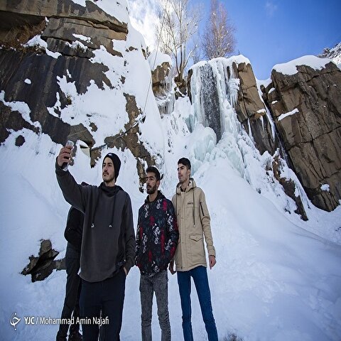 تصاویر: آبشار یخی گنجنامه در همدان