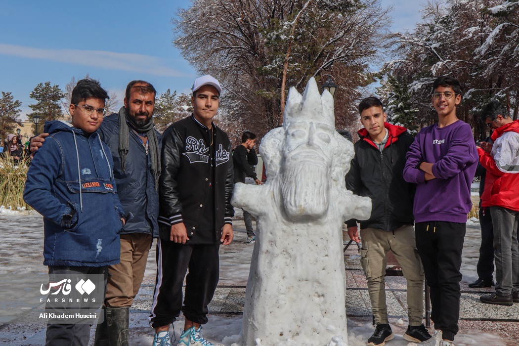 تصاویر: جشنواره «آدم برفی» در آباده