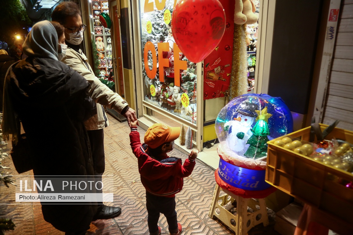 تصاویر: خرید سال نو میلادی در تهران