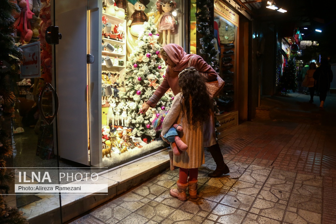 تصاویر: خرید سال نو میلادی در تهران