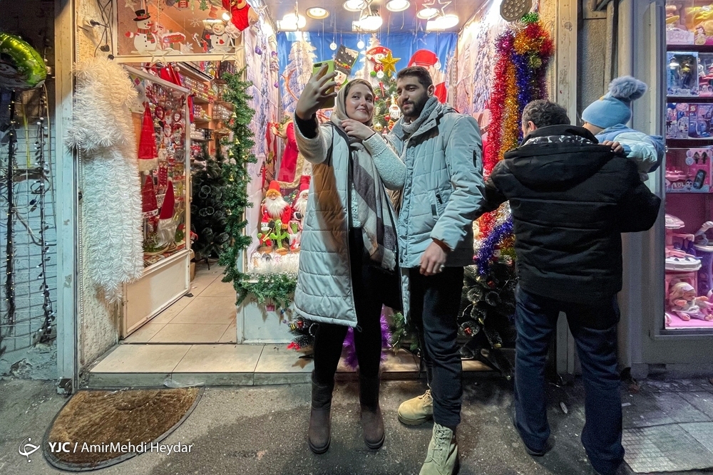 تصاویر: حال و هوای سال نو میلادی در تهران