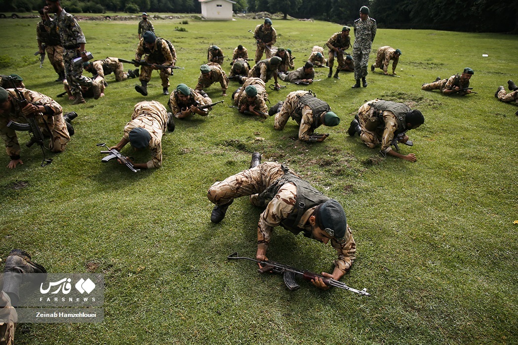 تصاویر: نوهد ارتش جمهوری اسلامی ایران_دوره جنگل