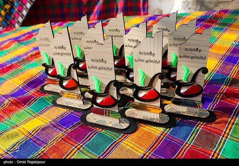 تصاویر: جشنواره غذاهای محلی در رحیم آباد گیلان