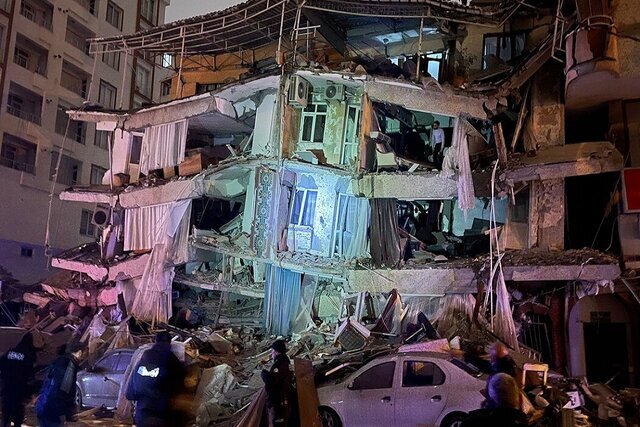آخرین اخبار از زلزله ۷.۸ ریشتری در ترکیه و سوریه / ۵۲۱ کشته تاکنون