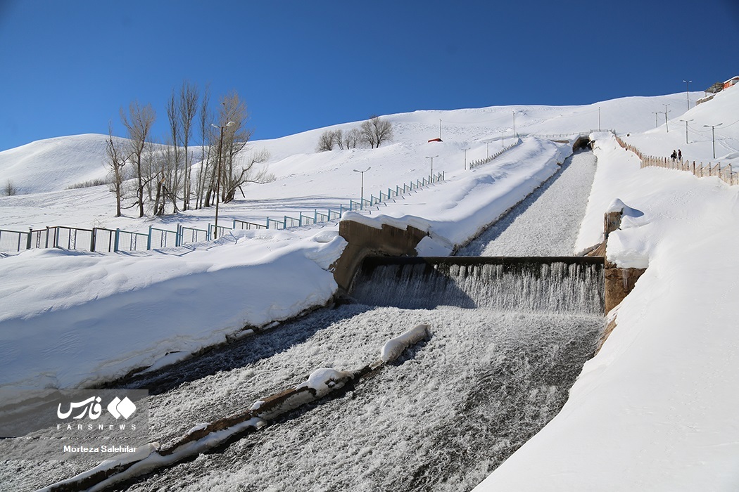 تصاویر: کوه‌ برف در «کوهرنگ»
