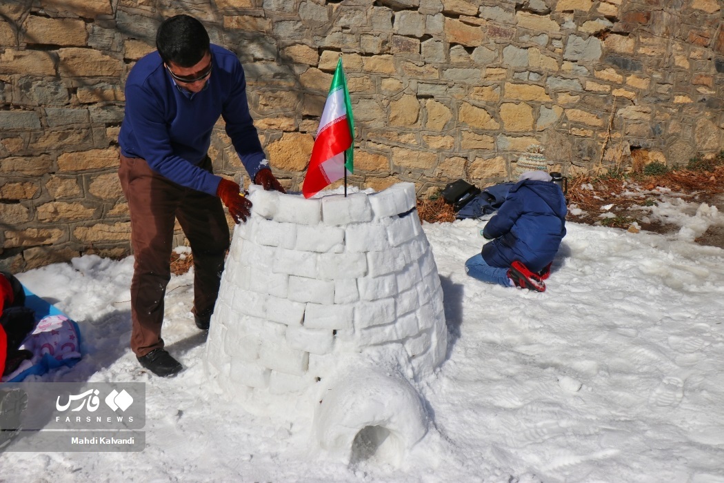 تصاویر: جشنواره آدم برفی در همدان