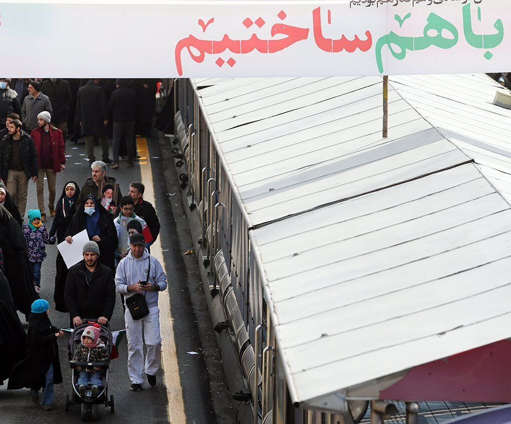 قطعنامه سراسری مراسم ۲۲ بهمن: احترام به قانون حجاب موجب امنیت روانی-اجتماعی جامعه است/ مسئولین با تدابیر مناسب، مانع از اجرای نقشههای شوم دشمن و مخدوششدن کرامت و ارزشهای متعالی زنان ایرانی شوند قطعنامه سراسری مراسم ۲۲ بهمن: احترام به قانون حجاب موجب امنیت روانی-اجتماعی جامعه است/ مسئولین با تدابیر مناسب، مانع از اجرای نقشههای شوم دشمن و مخدوششدن کرامت و ارزشهای متعالی زنان ایرانی شوند