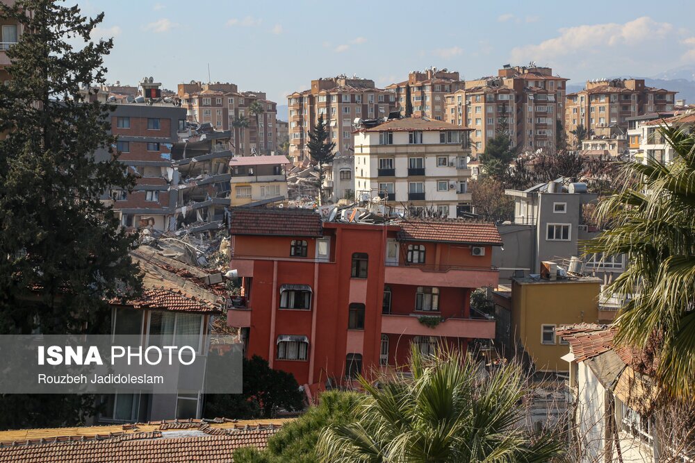 تصاویر: ادامه امداد رسانی‌ها درمناطق زلزله زده ترکیه