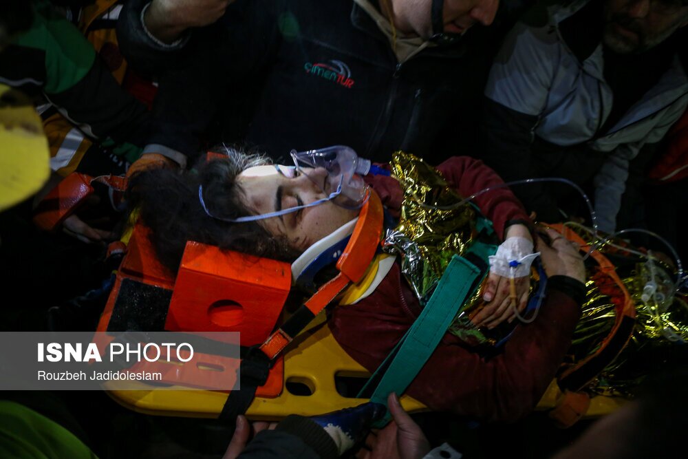 تصاویر: ادامه امداد رسانی‌ها درمناطق زلزله زده ترکیه