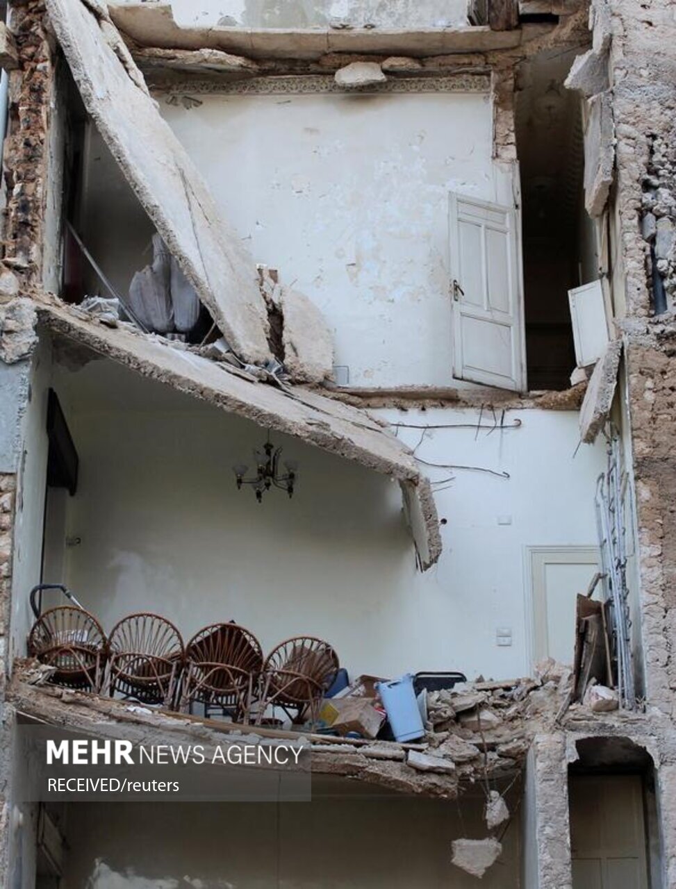 تصاویر: آواربرداری در مناطق زلزله زده سوریه