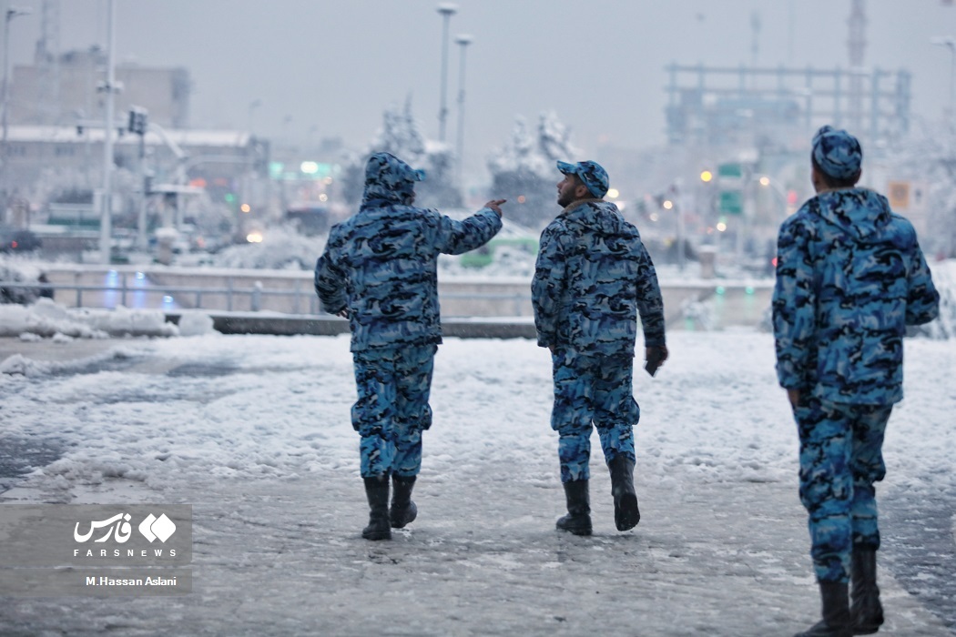 تصاویر: بارش برف در پایتخت