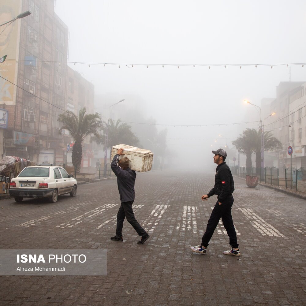 تصاویر: مه‌گرفتگی سنگین در اهواز