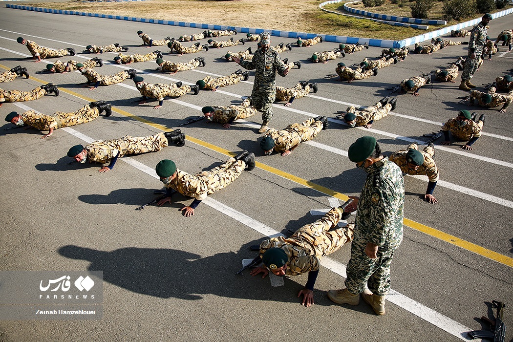 تصاویر: نوهد ارتش جمهوری اسلامی ایران_دوره برف