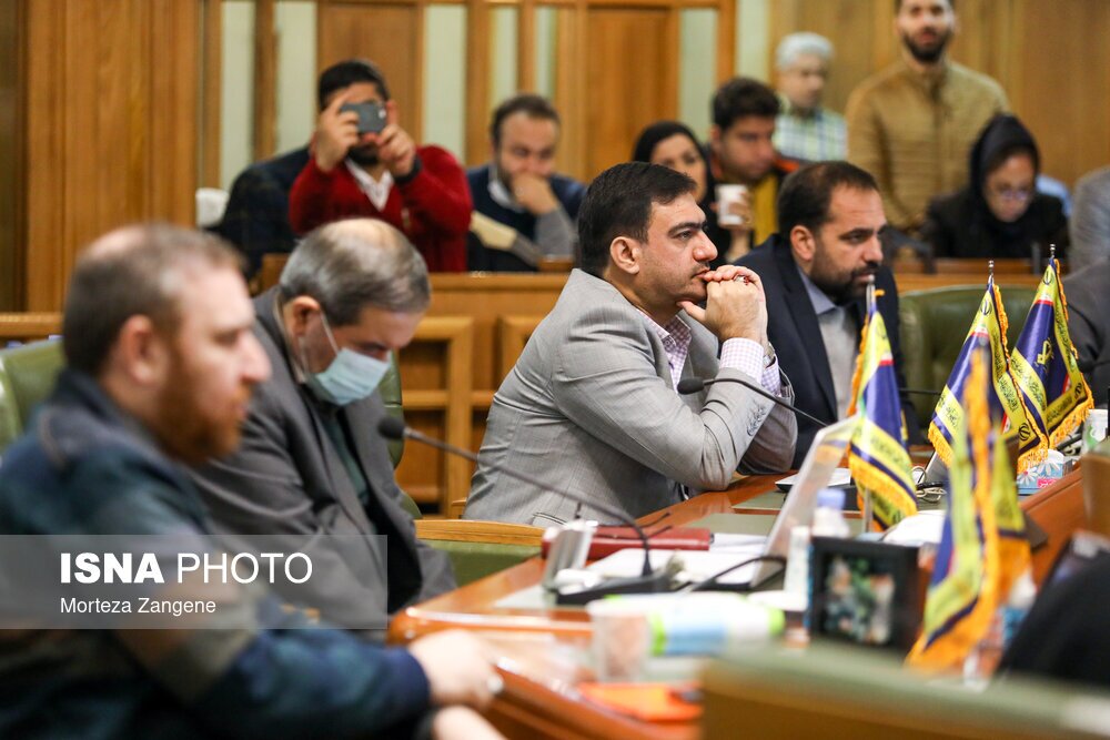 تصاویر: جلسه تقدیم لایحه بودجه شهرداری به شورای شهر تهران