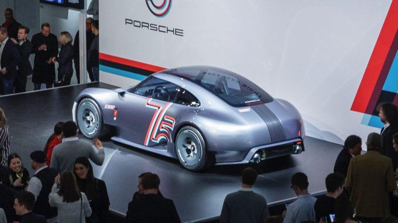 جهان خودرو؛ شاسی‌بلند اسپرت آئودی که به وانت تبدیل می‌شود