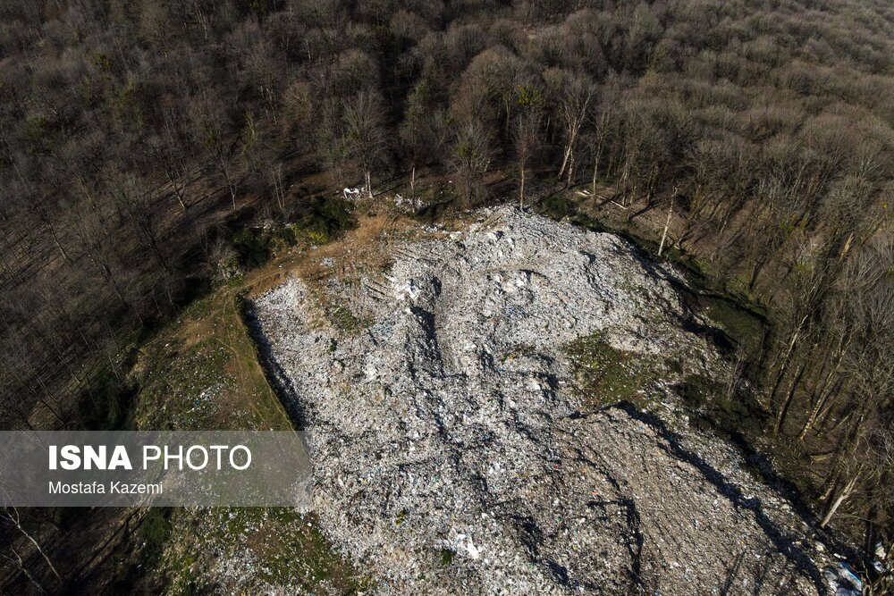 تصاویر: دپوی زباله در دل جنگلهای هیرکانی