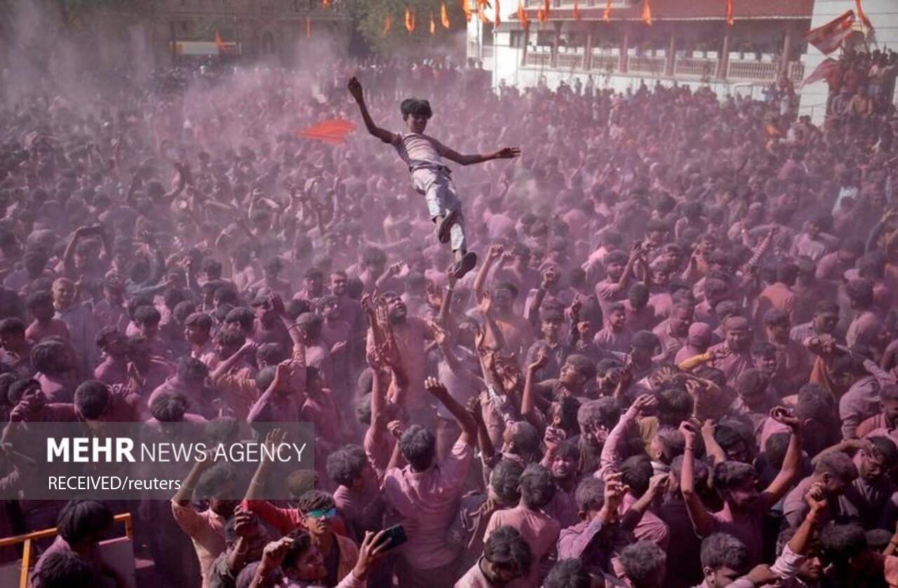 تصاویر: جشنواره رنگ‌ها در هند