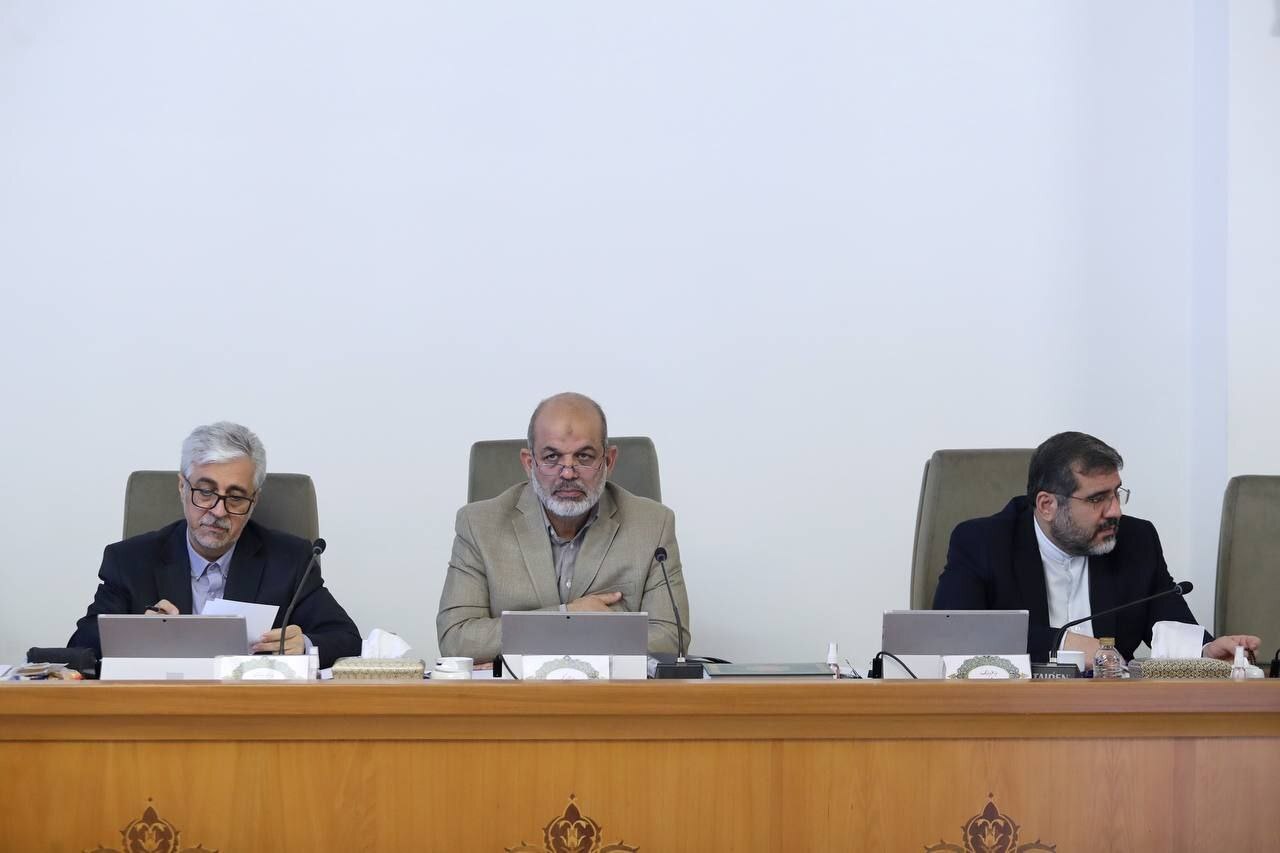 اولین حضور وزیر ورزش در جلسه هیئت دولت امروز پس از حادثه سقوط بالگرد