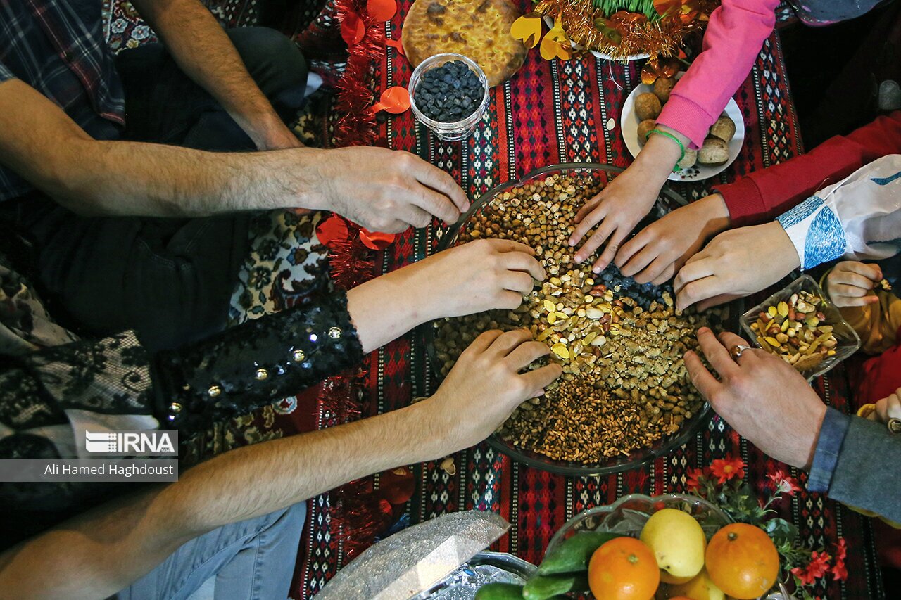 تصاویر: آیٔین سنتی چهارشنبه‌ سوری در روستای نواسر هوراند