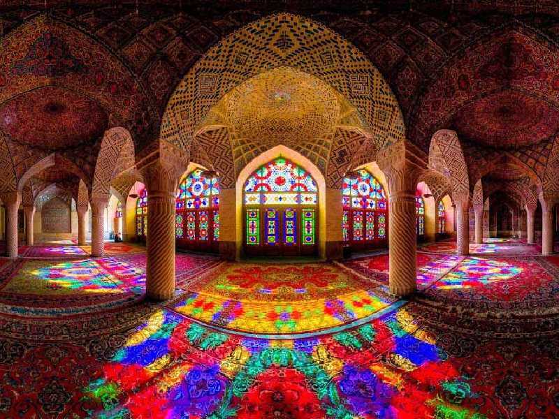 چگونه می توانیم با کمترین هزینه به شیراز سفر کنیم؟