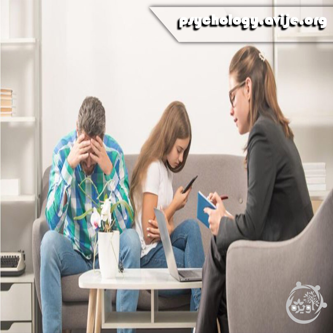 مشاوره خانواده تلفنی رایگان ۲۴ ساعته
