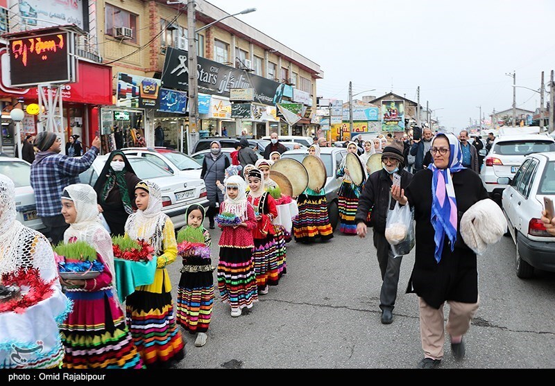 تصاویر: استقبال از نوروز با کارناوال شادی - کلاچای
