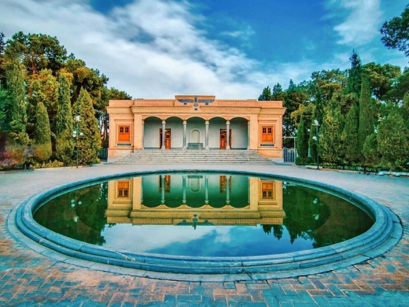 معرفی بهترین سامانه رزرو تور یزد با کلی امکانات ویژه